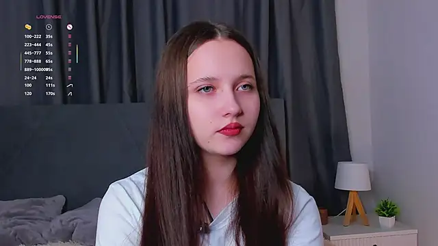 Snapshot of NadiaGnegy chatting on October 2025 01:13:01 PM NadiaGnegy online show from October 2025 01:13:01 PM