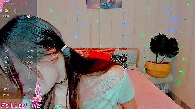 honeybuns lizzy online show from October 2025 12:57:01 AM