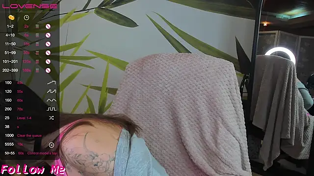 honeybuns lizzy online show from November 2025 12:09:01 AM