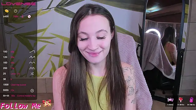 honeybuns lizzy online show from November 2025 12:32:02 AM