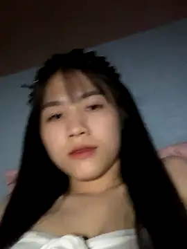 Snapshot of Leaf-Tgu chatting on October 2025 03:38:02 PM Leaf-Tgu online show from October 2025 03:38:02 PM