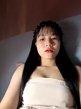 Snapshot of Leaf-Tgu chatting on October 2025 04:38:01 AM Leaf-Tgu online show from October 2025 04:38:01 AM