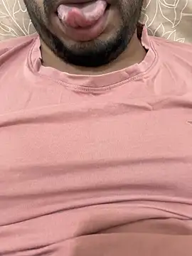 Handsome8677 online show from March 2026 11:08:02 PM