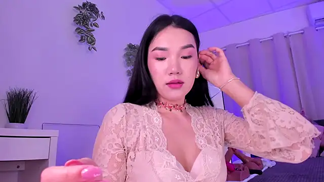 Divine Madeleine online show from June 2026 05:55:02 AM