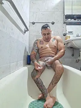 Rueditasss online show from January 2026 05:01:01 AM