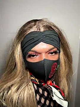 sissy diorcd online show from November 2025 08:19:01 AM