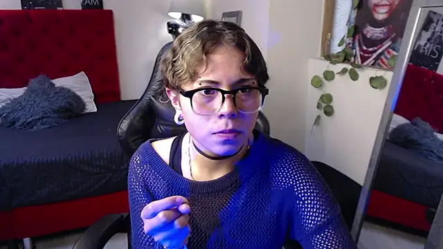 Insomniia  online show from October 2025 03:34:04 PM