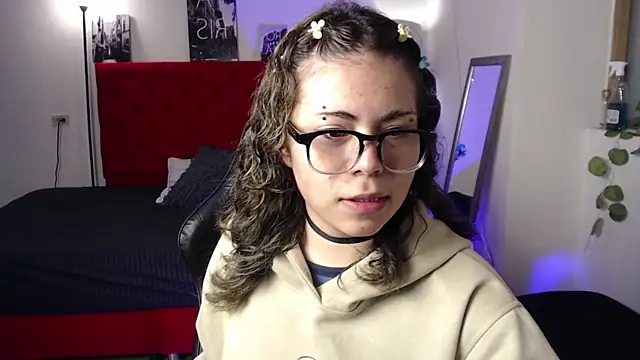 Insomniia  online show from October 2025 01:15:02 PM