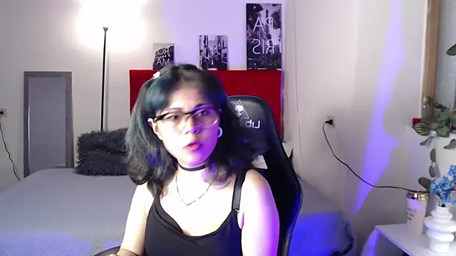 Insomniia  online show from November 2025 01:44:02 PM