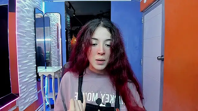 angela pg1 online show from November 2025 01:44:02 PM