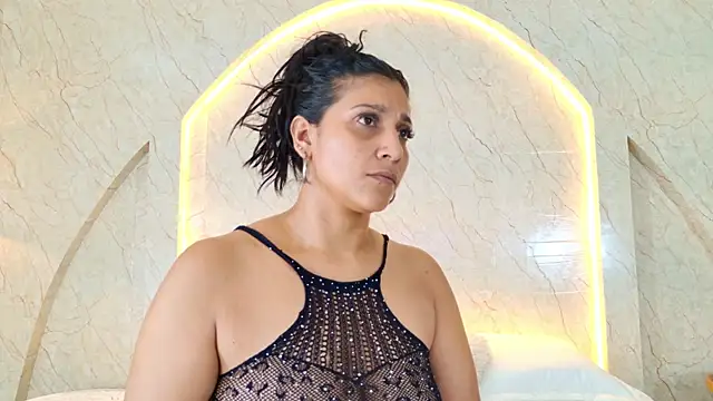 Antonella Russo1 online show from May 2026 01:18:02 PM