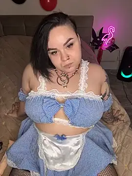 Snapshot of Milfame chatting on November 2025 04:40:01 PM Milfame online show from November 2025 04:40:01 PM