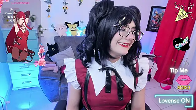 Snapshot of Noah_Cherry chatting on April 2026 05:04:02 AM Noah Cherry online show from April 2026 05:04:02 AM