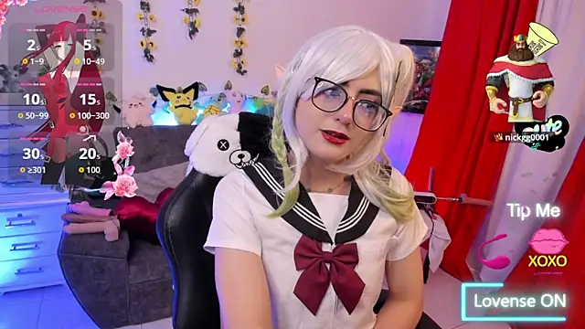 Snapshot of Noah_Cherry chatting on April 2026 02:33:01 AM Noah Cherry online show from April 2026 02:33:01 AM