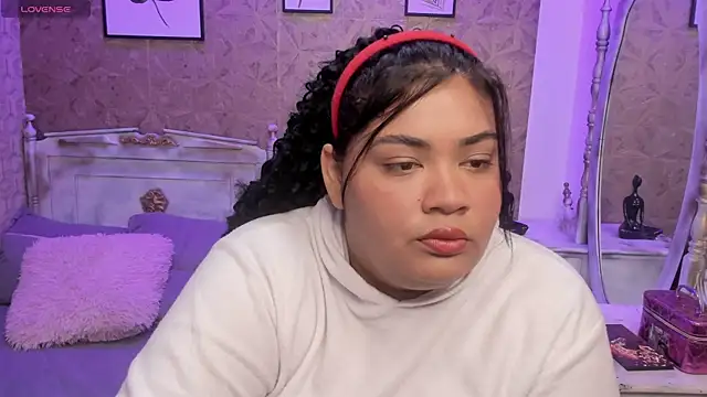 Sara clk online show from March 2026 08:04:01 PM