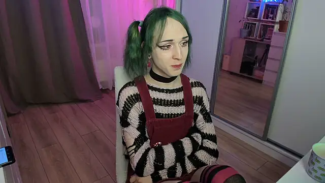 whoalexxa online show from February 2026 01:42:01 PM