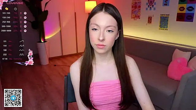 Yasmin Kass online show from April 2026 06:40:01 AM