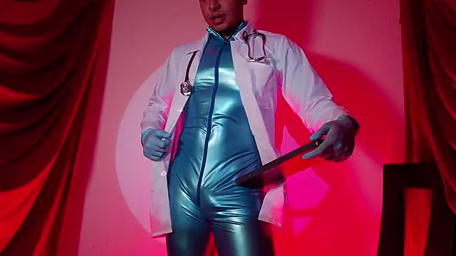 Snapshot of Master_Connor_BDSM chatting on May 2026 10:59:01 PM Master Connor BDSM online show from May 2026 10:59:01 PM