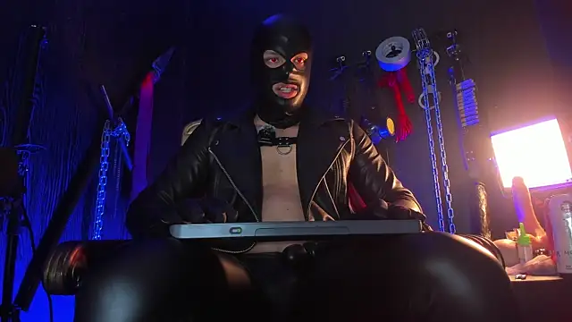 Master Connor BDSM online show from June 2026 10:22:02 PM