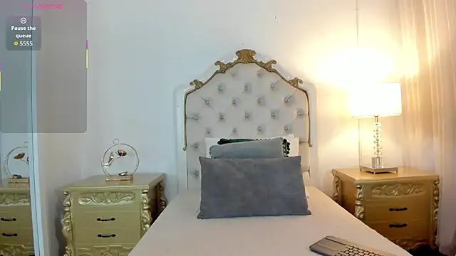 Snapshot of jessi_lopez45 chatting on January 2026 07:52:02 PM jessi lopez45 online show from January 2026 07:52:02 PM