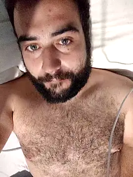 GluingPerson online show from October 2025 03:36:02 AM