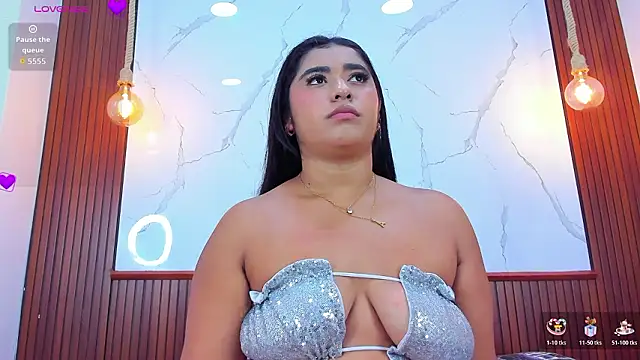 Sophiia 77 online show from February 2026 12:23:02 PM