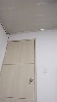  Sofii 01 online show from November 2025 06:48:01 AM