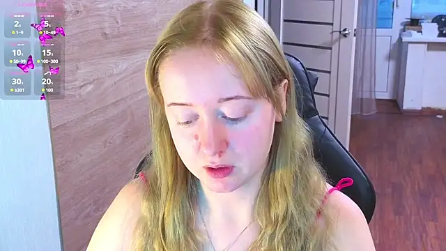 Snapshot of sofiy_milashka999 chatting on October 2025 03:31:01 AM sofiy milashka999 online show from October 2025 03:31:01 AM