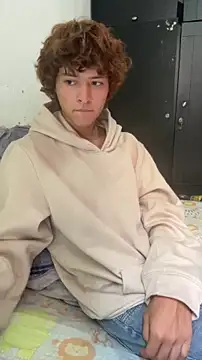 Snapshot of JoelnClouds chatting on February 2026 08:27:01 PM JoelnClouds online show from February 2026 08:27:01 PM