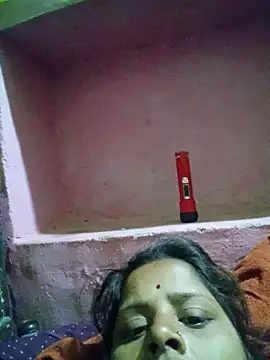 Snapshot of Kareena_rani chatting on November 2025 10:48:01 PM Kareena rani online show from November 2025 10:48:01 PM