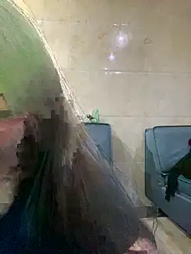 RanRan68 online show from December 2025 08:24:02 PM