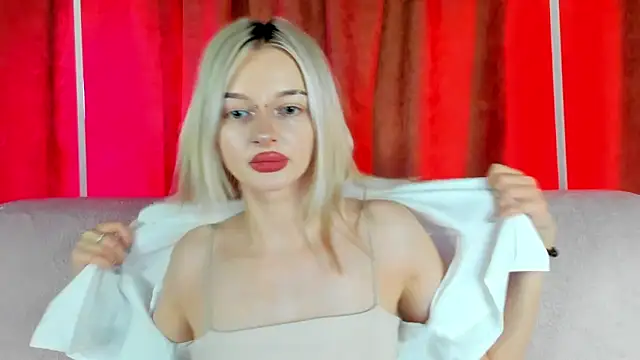 Snapshot of AlessaKiss chatting on March 2026 08:53:01 AM AlessaKiss online show from March 2026 08:53:01 AM