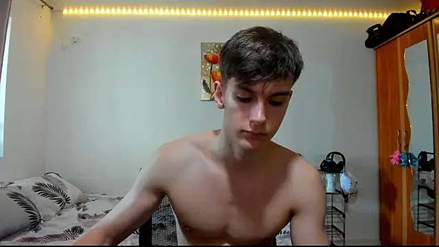 BradyFlint online show from June 2026 04:46:02 AM