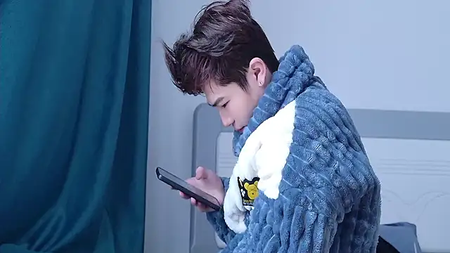 Snapshot of Stuffy-111 chatting on November 2025 05:08:02 AM Stuffy-111 online show from November 2025 05:08:02 AM