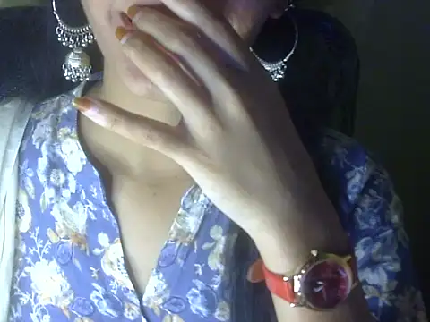 Snapshot of Shezi_N chatting on October 2025 02:28:02 PM Shezi N online show from October 2025 02:28:02 PM