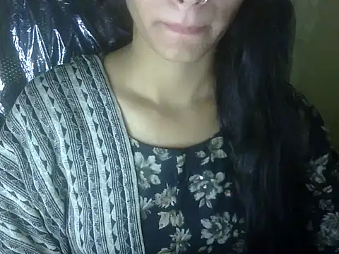 Snapshot of Shezi_N chatting on October 2025 05:51:02 PM Shezi N online show from October 2025 05:51:02 PM