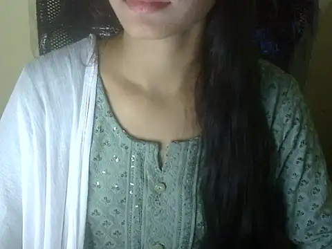 Snapshot of Shezi_N chatting on October 2025 12:42:02 PM Shezi N online show from October 2025 12:42:02 PM