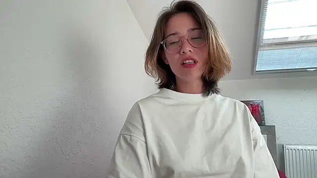 WillHannah online show from July 2026 02:43:01 PM