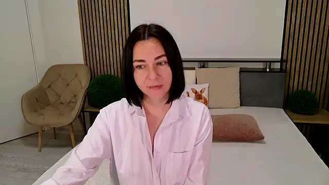 DitaNoir online show from July 2026 05:43:01 AM