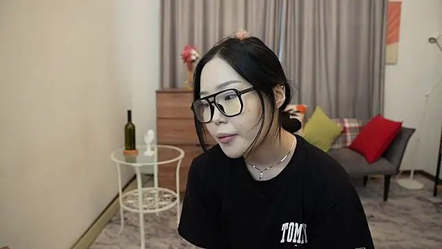 PeonyyKittyy online show from October 2025 10:05:02 AM