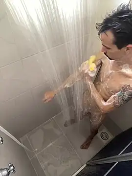 leozin01 online show from March 2026 01:59:02 PM