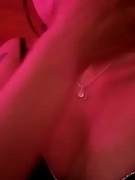 petite coral online show from March 2026 12:40:01 AM