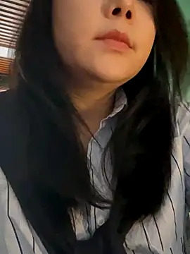 Snapshot of Alice9988 chatting on October 2025 08:28:01 AM Alice9988 online show from October 2025 08:28:01 AM