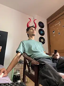 gsusss feet online show from October 2025 06:53:02 PM