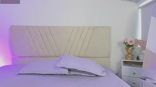 GabbieHill online show from October 2025 08:09:02 PM