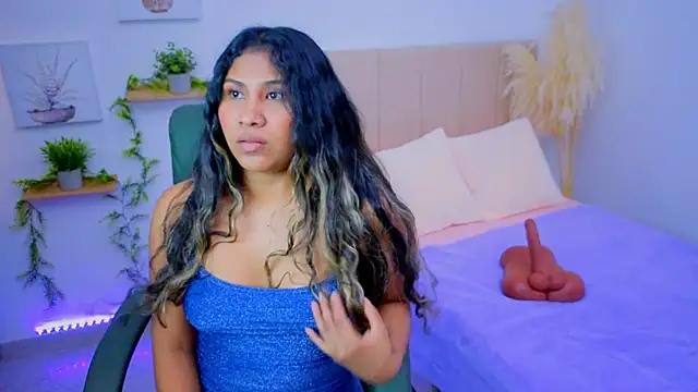 PaolaMedusa online show from November 2025 07:25:01 PM