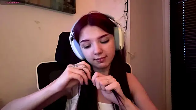 Snapshot of HanaMantanaDell chatting on April 2026 03:09:02 PM HanaMantanaDell online show from April 2026 03:09:02 PM