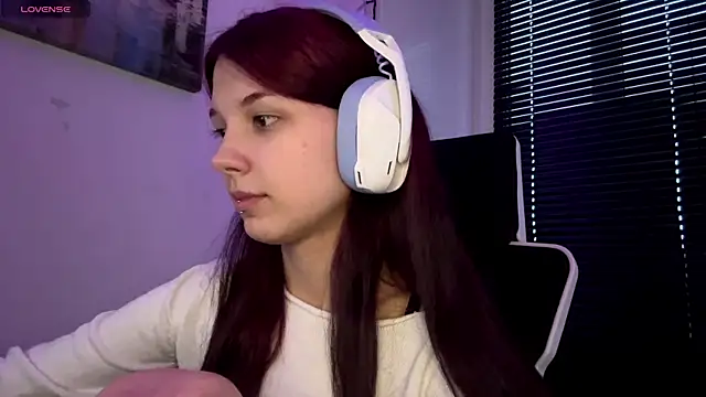 Snapshot of HanaMantanaDell chatting on April 2026 02:55:02 PM HanaMantanaDell online show from April 2026 02:55:02 PM