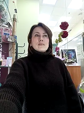 Luna 7777 online show from March 2026 11:27:01 AM