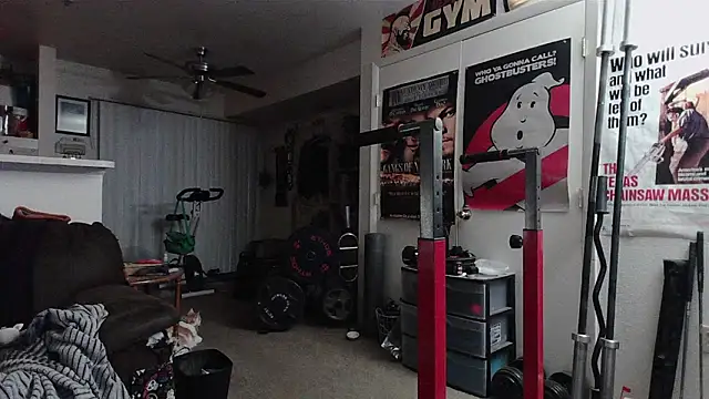 biggerisbetter12 online show from March 2026 05:22:02 AM